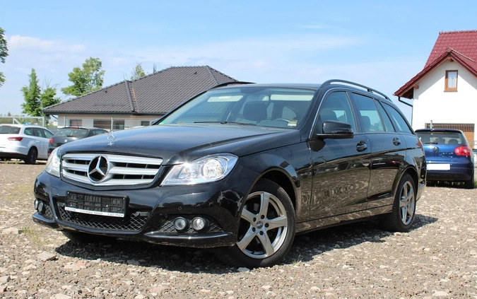 Mercedes-Benz Klasa C cena 42800 przebieg: 215000, rok produkcji 2012 z Sztum małe 667